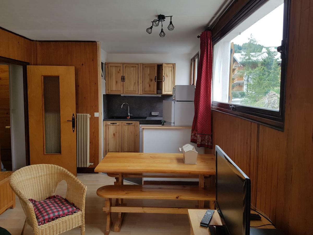 Le Petit Chalet Орон Экстерьер фото